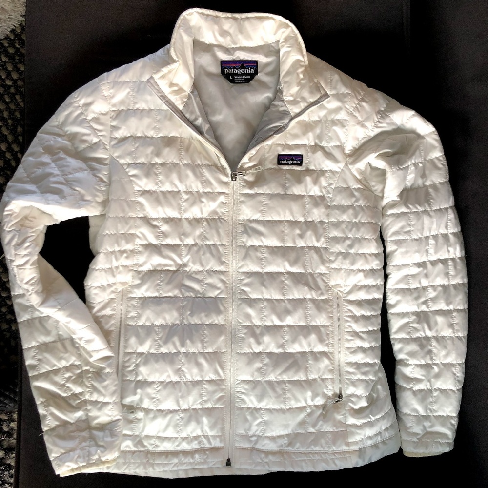 Patagonia White Puffer Jacket L